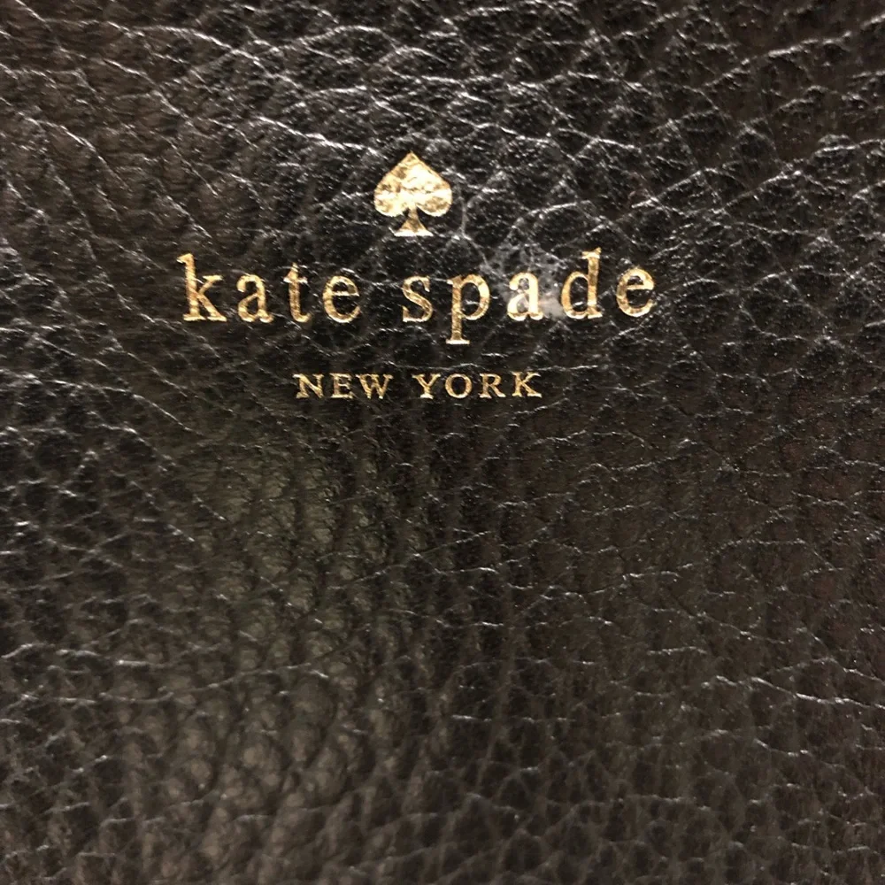 kate spade reposhing this